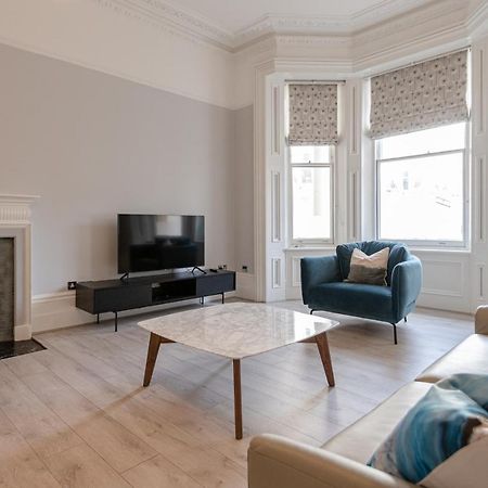 Kensington 2 Bed 2 Bath Apartment For 5 Guests London Kültér fotó