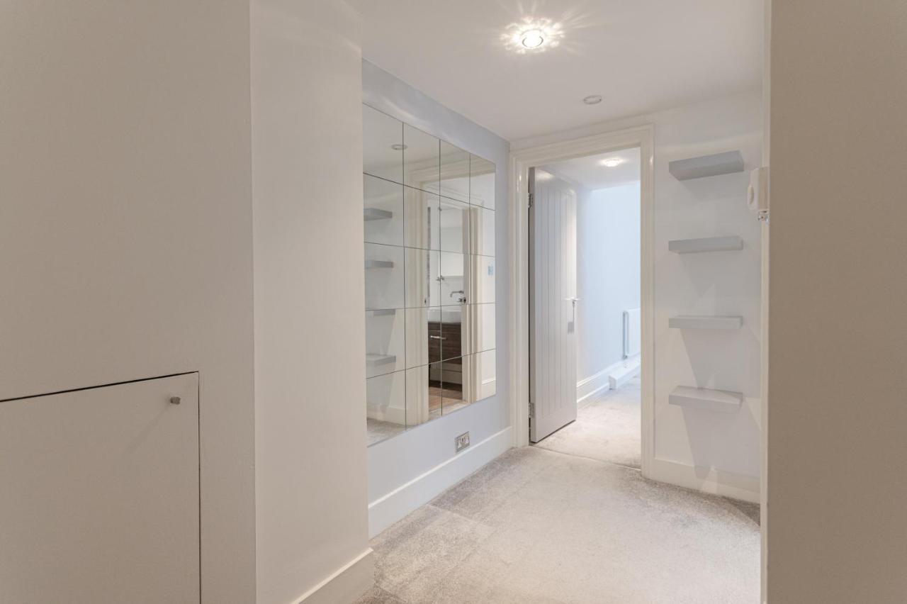 Kensington 2 Bed 2 Bath Apartment For 5 Guests London Kültér fotó